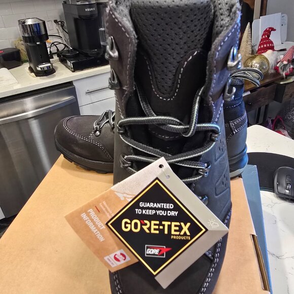 Hanwag TORSBY Lady GTX Women's Hiking Boot Shoes Asphalt - Mint Size 10 US NEW - Picture 2 of 9